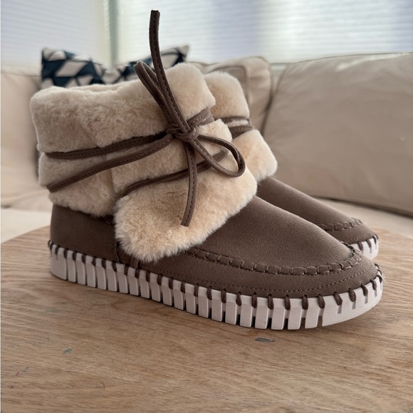 ILSE JACOBSEN Gray & Ivory Soft Shearling Foldover Tulip Boot Eur 38 US 7.5 - Picture 7 of 10